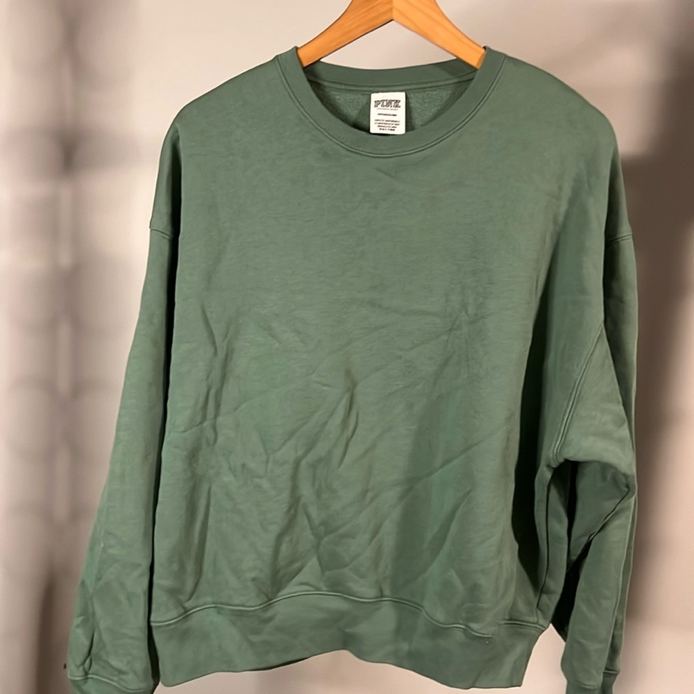Pullover crew